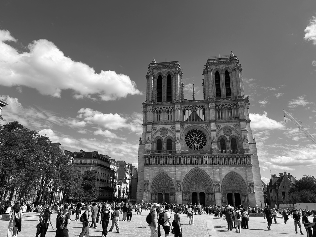 Paris photo 1